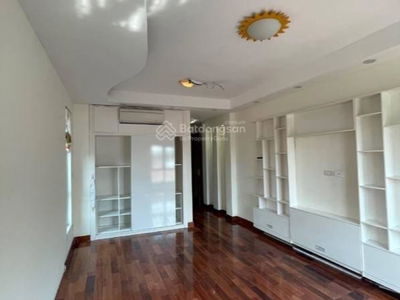 Lane 35, Vietnam Lane 35, Vietnam