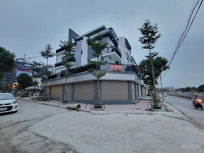 Bui Quoc Khai Street, Vietnam Bui Quoc Khai Street, Vietnam