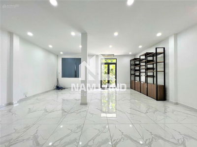 Nguyen Hoang Street, Vietnam Nguyen Hoang Street, Vietnam