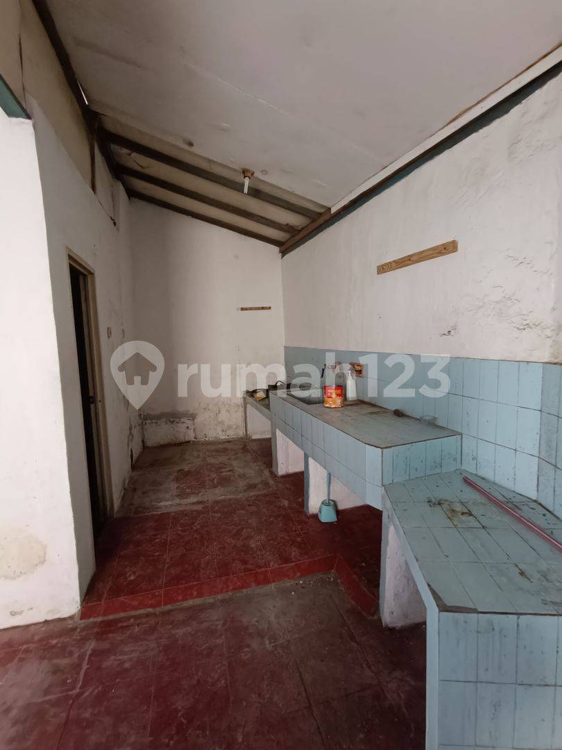 Gehäuse In Bogor, Indonesia Gehäuse In Bogor, Indonesia