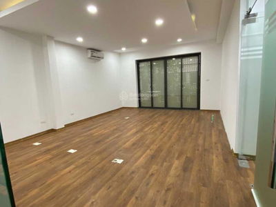 82, Vietnam 82, Vietnam