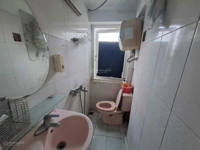 Doi Can Street, Vietnam  Doi Can Street, Vietnam