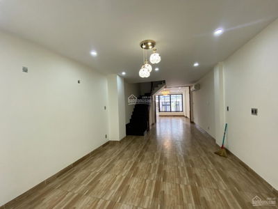 Luong Dinh Cua Street, Vietnam Luong Dinh Cua Street, Vietnam