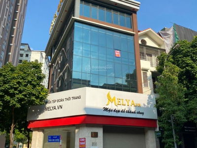 Nam Trung Yen Street Nam Trung Yen Street