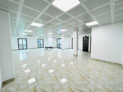 Hoang Quoc Viet Street, Vietnam Hoang Quoc Viet Street, Vietnam