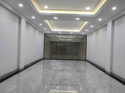 Khuong Dinh Street, Vietnam Khuong Dinh Street, Vietnam