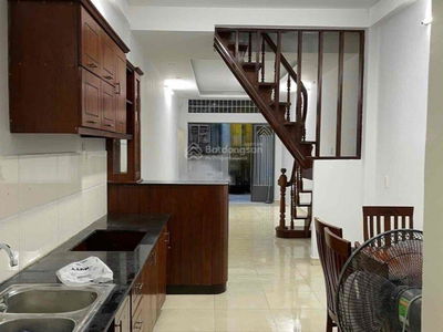 Nguyen Tat Thanh Street, Vietnam Nguyen Tat Thanh Street, Vietnam