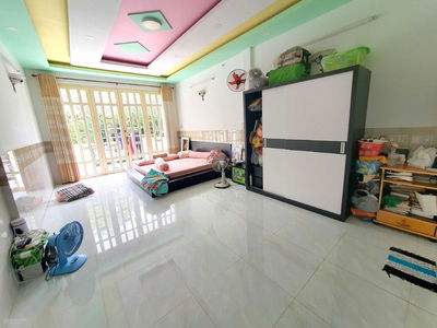 Ta Quang Buu Street, Vietnam Ta Quang Buu Street, Vietnam