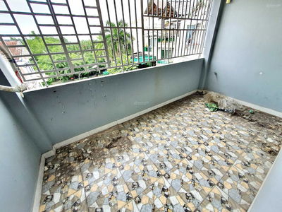 Ta Quang Buu Street, Vietnam Ta Quang Buu Street, Vietnam