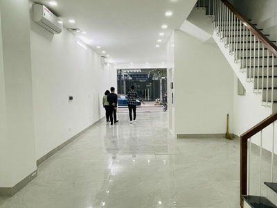 TSQ Galaxy, Vietnam TSQ Galaxy, Vietnam