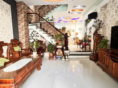 Huynh Tan Phat Street, Vietnam Huynh Tan Phat Street, Vietnam