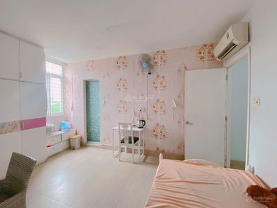 X/x, Vietnam X/x, Vietnam