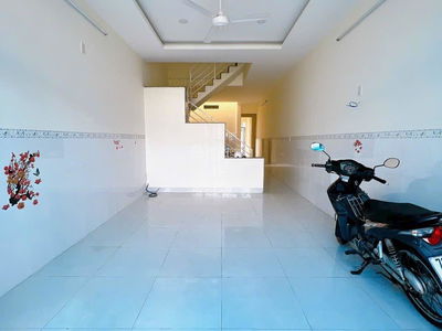 Huong Lo Ngoc Hiep Street, Vietnam Huong Lo Ngoc Hiep Street, Vietnam