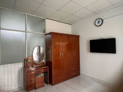 Nguyen Hong Dao Street, Vietnam Nguyen Hong Dao Street, Vietnam