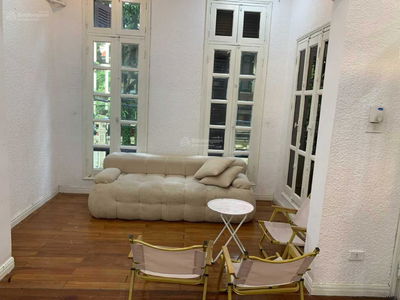 18, Vietnam 18, Vietnam