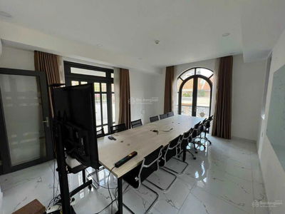 Him Lam Kenh Te, Vietnam  Him Lam Kenh Te, Vietnam