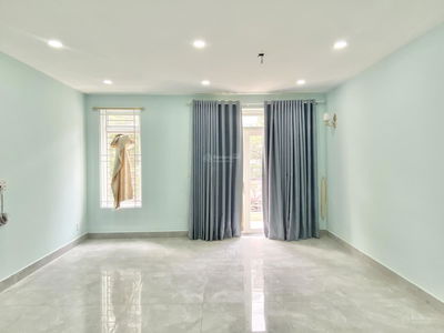 Tran Thi Nghi Street, Vietnam Tran Thi Nghi Street, Vietnam