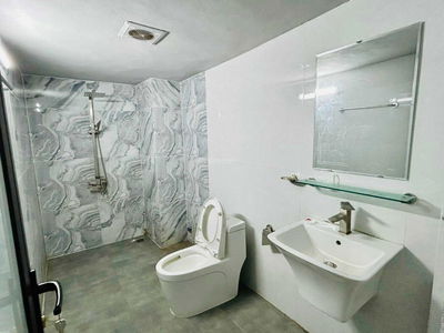 Le Trong Tan Street, Vietnam Le Trong Tan Street, Vietnam