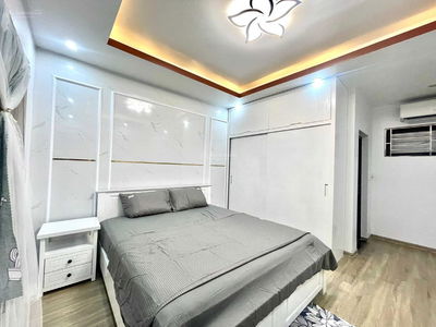 Van Cao Street, Vietnam Van Cao Street, Vietnam