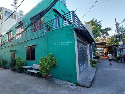 Nguyen Thi Thap Street, Vietnam Nguyen Thi Thap Street, Vietnam