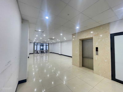 Cau Giay Street, Vietnam Cau Giay Street, Vietnam