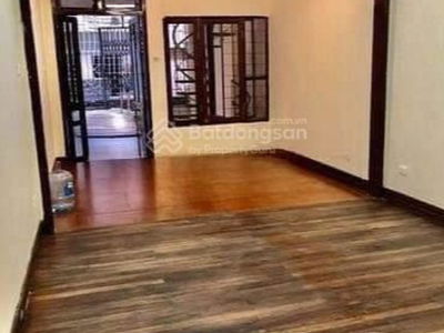 Nguyen Hong Street, Vietnam Nguyen Hong Street, Vietnam