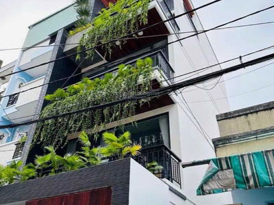 Quang Trung Street, Vietnam Quang Trung Street, Vietnam