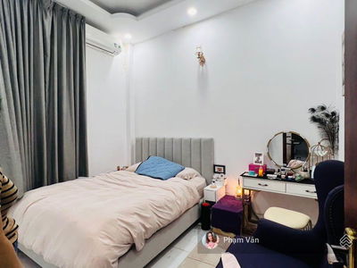 Truong Luu Street, Vietnam Truong Luu Street, Vietnam