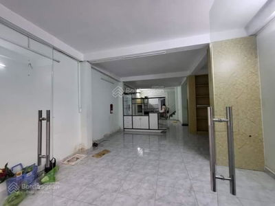 Hoang Bat Dat Street, Vietnam Hoang Bat Dat Street, Vietnam