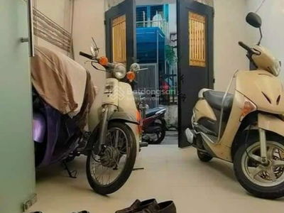 10/28, Vietnam 10/28, Vietnam