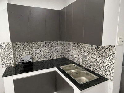 Lam Van Ben Street, Vietnam Lam Van Ben Street, Vietnam