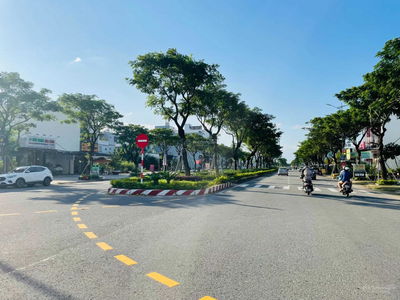 Vo An Ninh Street, Vietnam Vo An Ninh Street, Vietnam