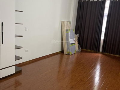 Ngoc Thuy Street, Vietnam  Ngoc Thuy Street, Vietnam