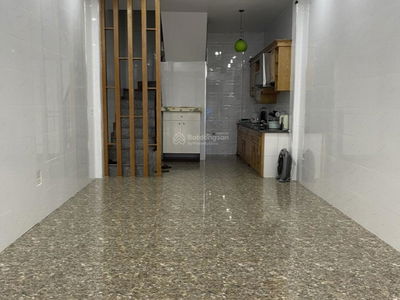 Ngoc Thuy Street, Vietnam  Ngoc Thuy Street, Vietnam