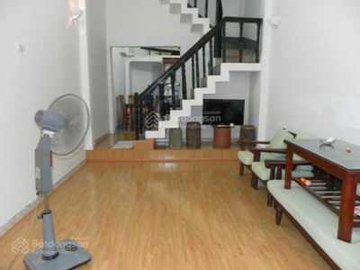 Tu Hoa Street, Vietnam  Tu Hoa Street, Vietnam