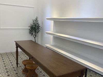 150/44, Vietnam 150/44, Vietnam