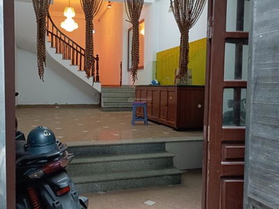 Au Co Street, Vietnam Au Co Street, Vietnam