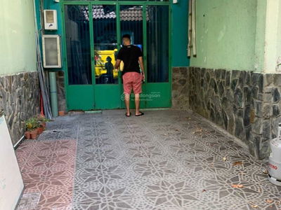 Hoang Hoa Tham Street, Vietnam Hoang Hoa Tham Street, Vietnam