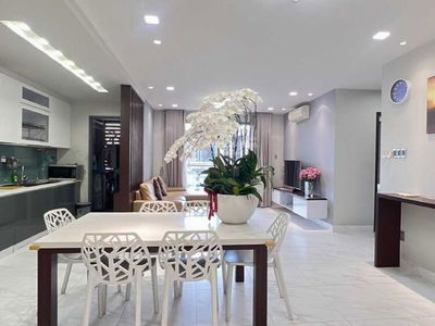 River Gate, Vietnam River Gate, Vietnam