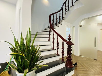 Hoang Cau Street, Vietnam Hoang Cau Street, Vietnam