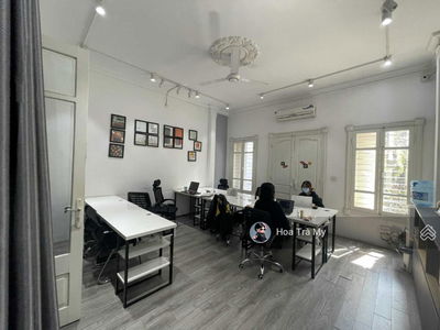 Nguyen Hong Street, Vietnam Nguyen Hong Street, Vietnam