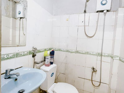 Tran Ke Xuong Street, Vietnam Tran Ke Xuong Street, Vietnam