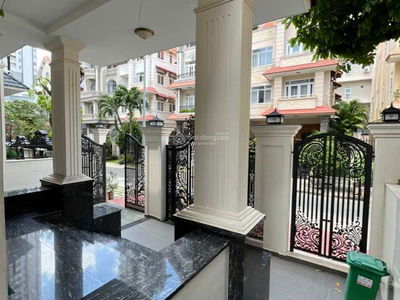 Him Lam Kenh Te, Vietnam  Him Lam Kenh Te, Vietnam