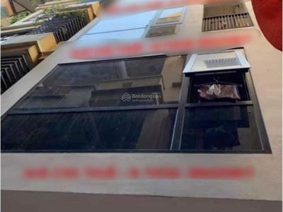 Le Van Thiem Street, Vietnam Le Van Thiem Street, Vietnam