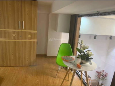 Hoang Thuc Tram Street, Vietnam Hoang Thuc Tram Street, Vietnam