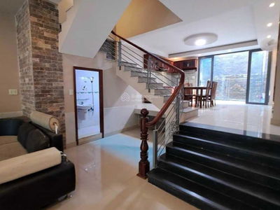 Pham Huu Lau Street, Vietnam Pham Huu Lau Street, Vietnam