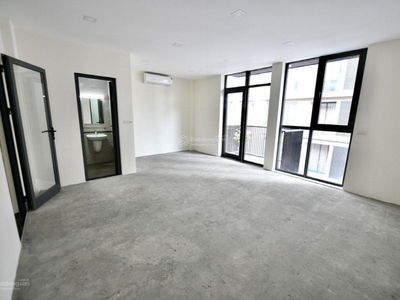 Giang Van Minh Street, Vietnam Giang Van Minh Street, Vietnam