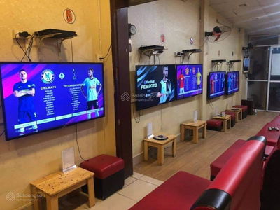 Nguyen Khanh Toan Street, Vietnam Nguyen Khanh Toan Street, Vietnam