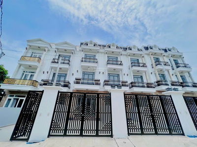 Le Hong Phong Street, Vietnam Le Hong Phong Street, Vietnam