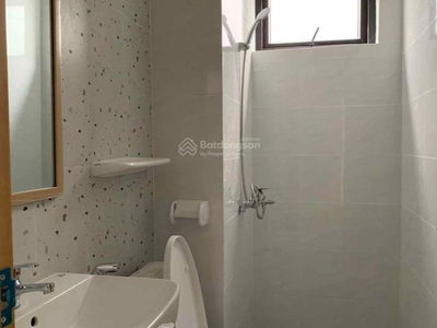 Do Xuan Hop Street, Vietnam  Do Xuan Hop Street, Vietnam